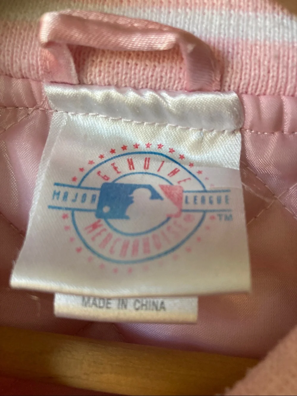 Genuine MLB satin New York Yankees bomber retro baseball jacket sz L girls
